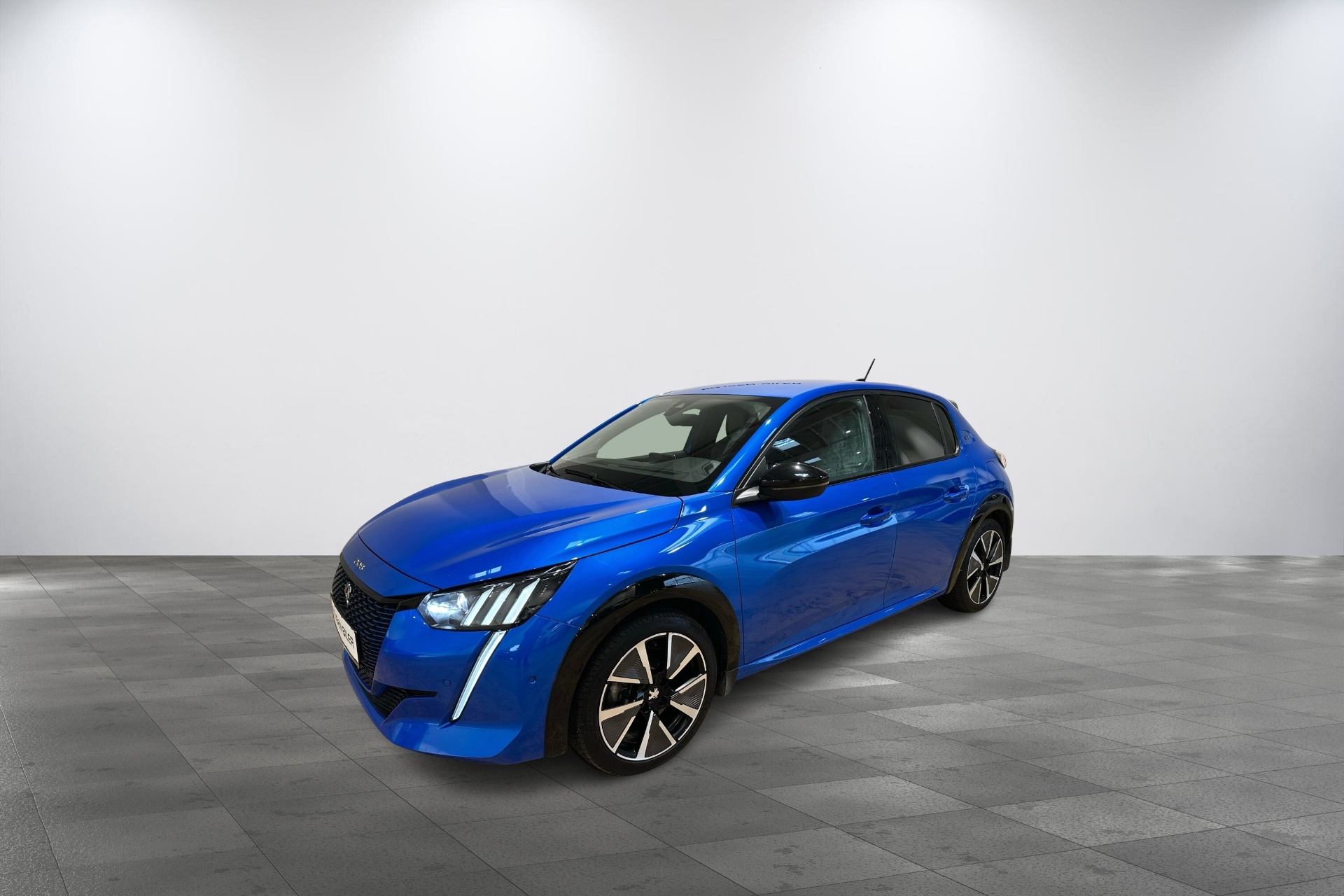 Lej Peugeot e-208 hos AutoMove - elbil udlejning fra 3.495 kr./md.